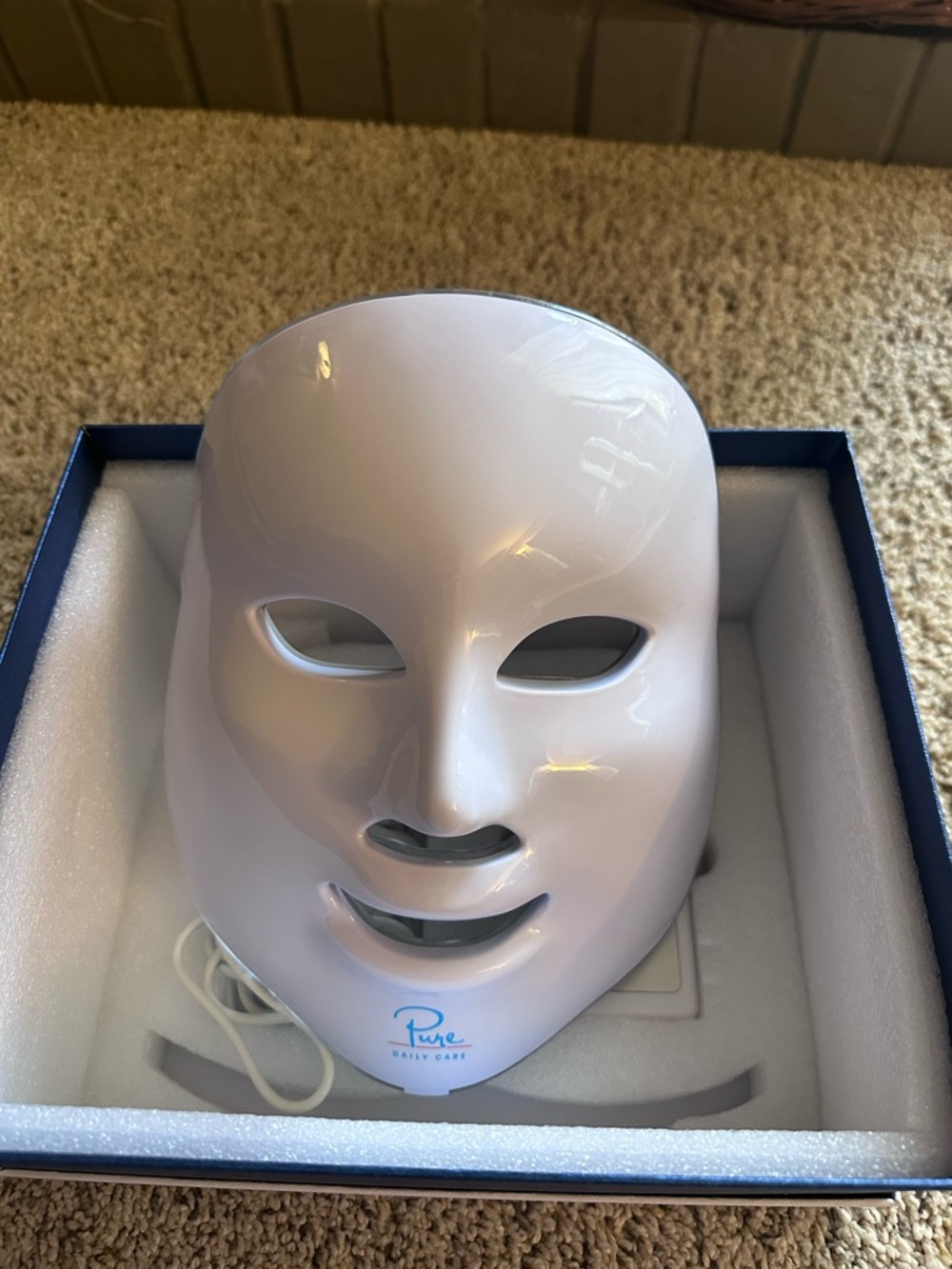 Luma Mask LED Light Therapy Mask - White